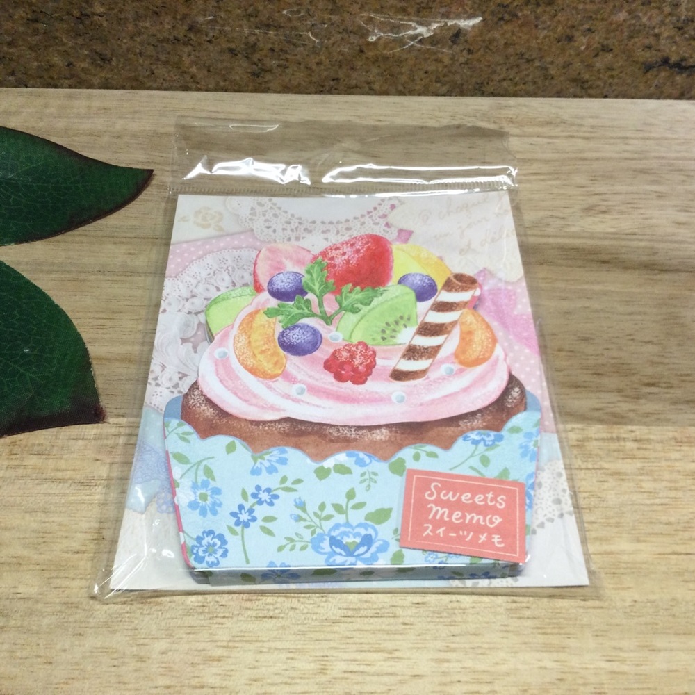 3/$20 - Cake Memo Pad - 50 sheets